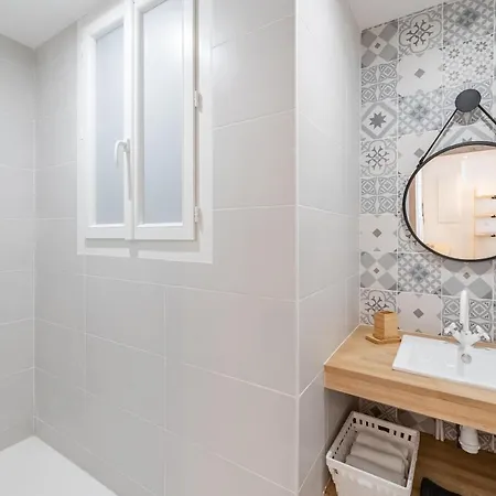Le Zou Par Dodo-a-cassis Apartment